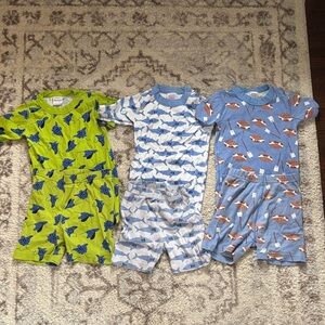 3 pairs short pajamas sets -